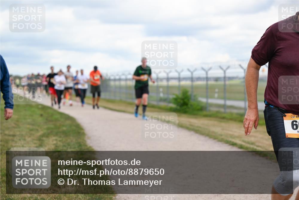 14.09.2025 - Airport Race Dr. Thomas Lammeyer http://msf.ph/oto/8879650 14.09.2025 12:29:10 Laufen 6 meine-sportfotos.de