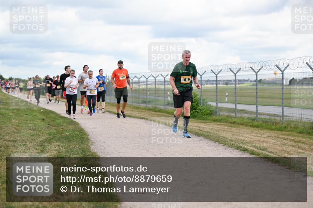 14.09.2025 - Airport Race Dr. Thomas Lammeyer http://msf.ph/oto/8879659 14.09.2025 12:29:11 Laufen 742, 2134, 1001, 1016 meine-sportfotos.de