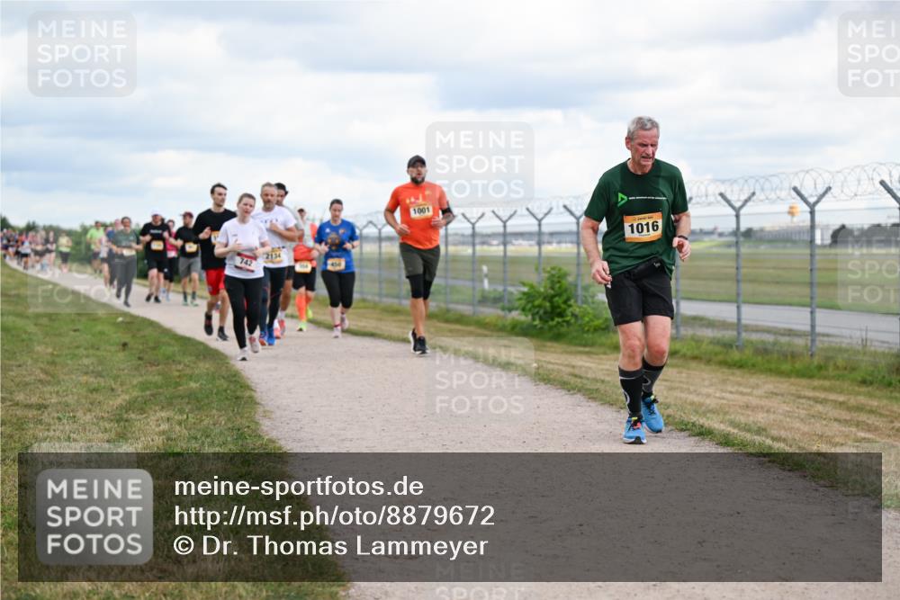 14.09.2025 - Airport Race Dr. Thomas Lammeyer http://msf.ph/oto/8879672 14.09.2025 12:29:12 Laufen 742, 2134, 1001, 1016 meine-sportfotos.de