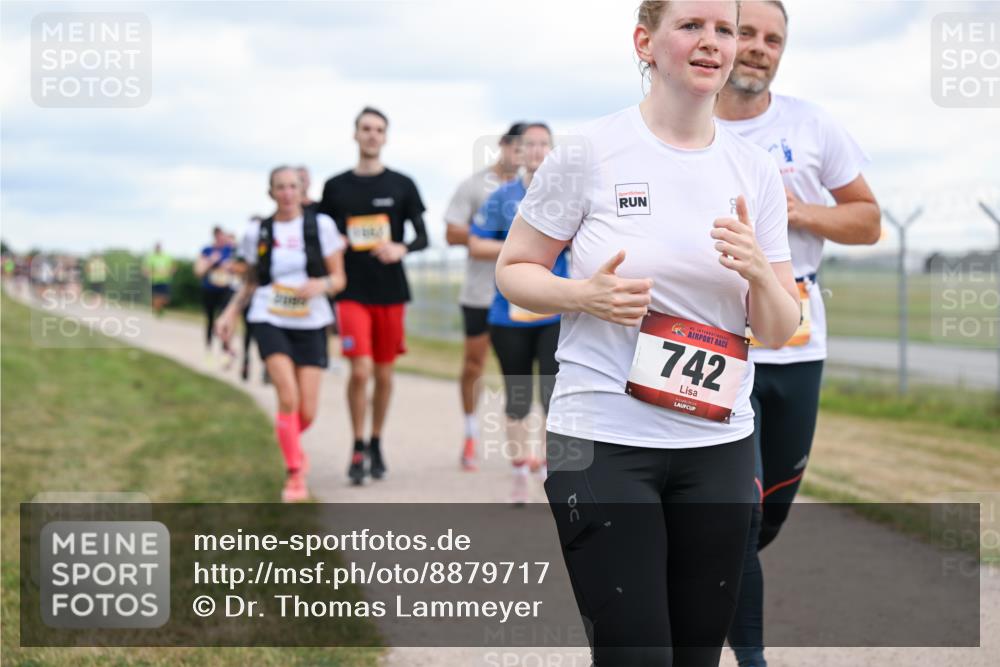 14.09.2025 - Airport Race Dr. Thomas Lammeyer http://msf.ph/oto/8879717 14.09.2025 12:29:17 Laufen 742 meine-sportfotos.de