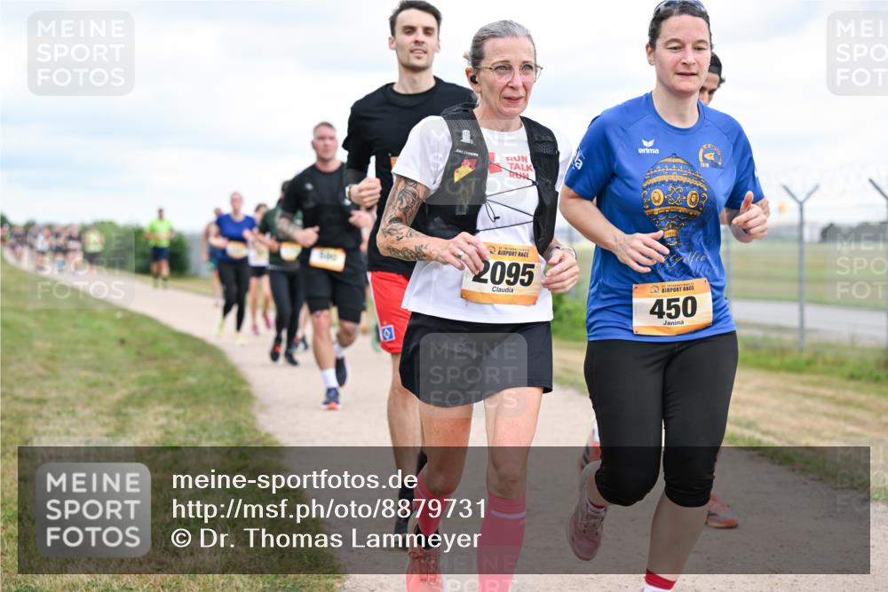 14.09.2025 - Airport Race Dr. Thomas Lammeyer http://msf.ph/oto/8879731 14.09.2025 12:29:19 Laufen 2095, 450 meine-sportfotos.de