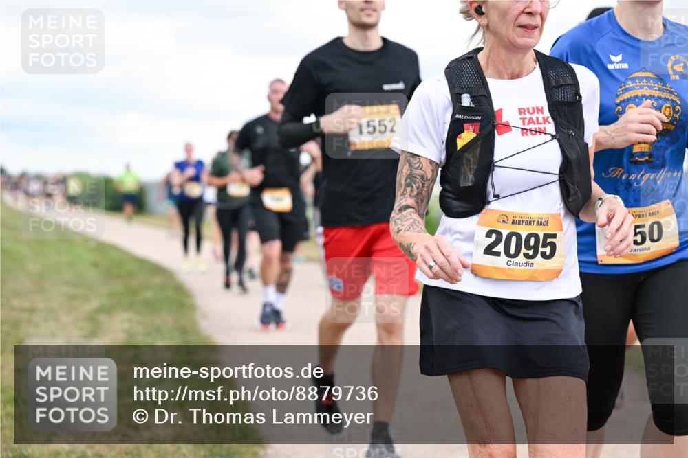 14.09.2025 - Airport Race Dr. Thomas Lammeyer http://msf.ph/oto/8879736 14.09.2025 12:29:19 Laufen 1552, 2010, 42, 2095, 50 meine-sportfotos.de