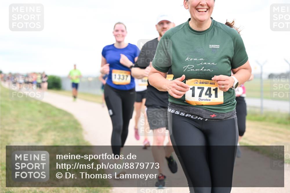 14.09.2025 - Airport Race Dr. Thomas Lammeyer http://msf.ph/oto/8879773 14.09.2025 12:29:23 Laufen 1337, 35, 1741 meine-sportfotos.de
