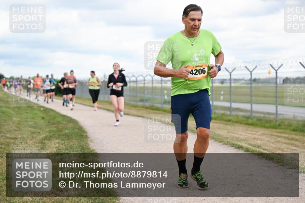 14.09.2025 - Airport Race Dr. Thomas Lammeyer http://msf.ph/oto/8879814 14.09.2025 12:29:31 Laufen 20, 4206 meine-sportfotos.de