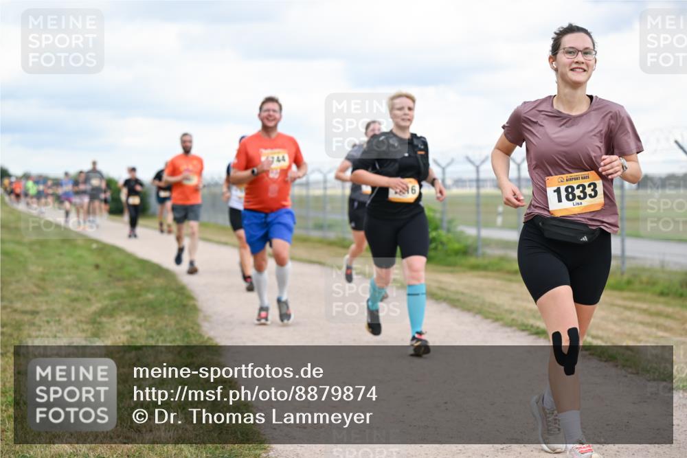 14.09.2025 - Airport Race Dr. Thomas Lammeyer http://msf.ph/oto/8879874 14.09.2025 12:29:39 Laufen 1833 meine-sportfotos.de