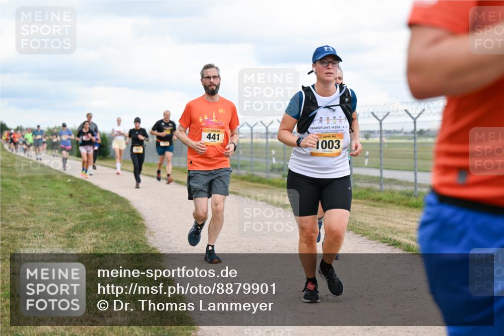 14.09.2025 - Airport Race Dr. Thomas Lammeyer http://msf.ph/oto/8879901 14.09.2025 12:29:42 Laufen 441, 1003 meine-sportfotos.de