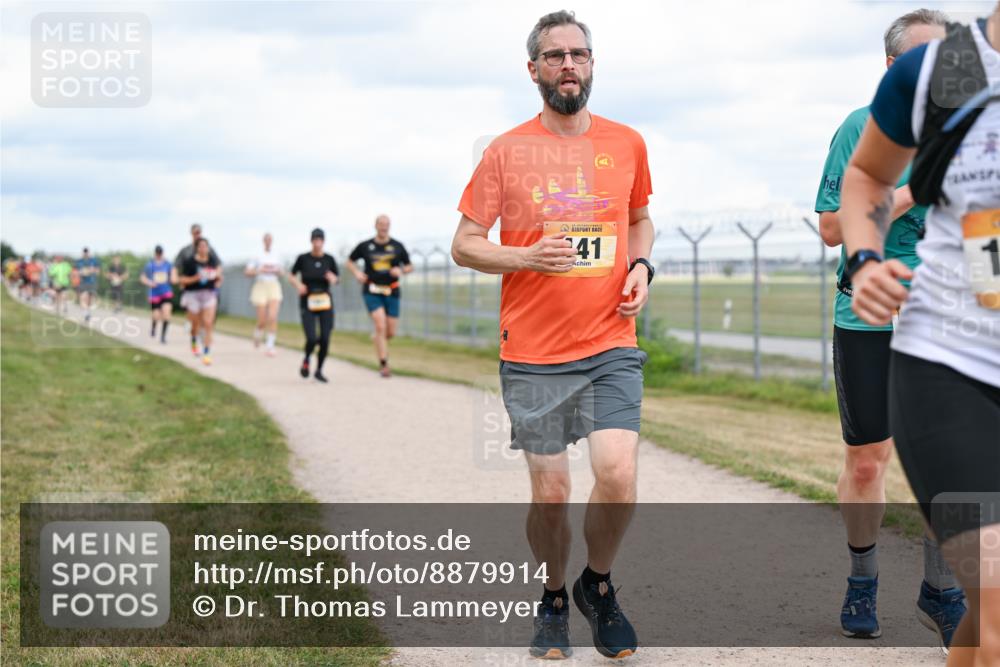 14.09.2025 - Airport Race Dr. Thomas Lammeyer http://msf.ph/oto/8879914 14.09.2025 12:29:43 Laufen 41 meine-sportfotos.de