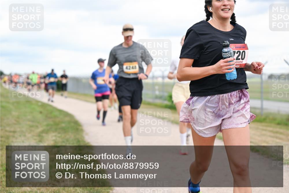 14.09.2025 - Airport Race Dr. Thomas Lammeyer http://msf.ph/oto/8879959 14.09.2025 12:29:50 Laufen 4240, 20 meine-sportfotos.de