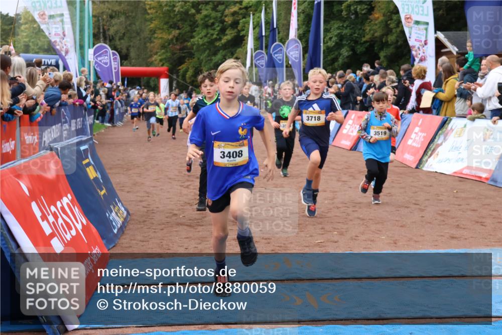 14.09.2025 - Airport Race Strokosch-Dieckow http://msf.ph/oto/8880059 14.09.2025 10:09:15 Ziel 3015, 3043, 3119, 3216, 3219, 3249, 3259, 3363, 3406, 3408, 3450, 3500, 3519, 3534, 3585, 3594, 3714, 3718, 3737, 3745 meine-sportfotos.de