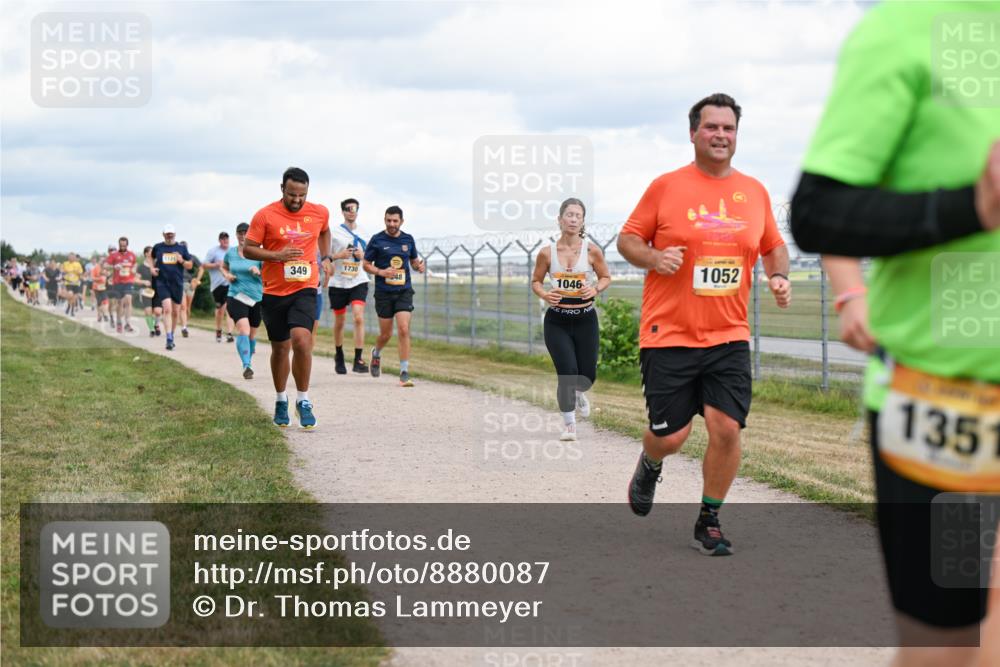 14.09.2025 - Airport Race Dr. Thomas Lammeyer http://msf.ph/oto/8880087 14.09.2025 12:30:07 Laufen 349, 1730, 48, 1046, 1052, 135 meine-sportfotos.de