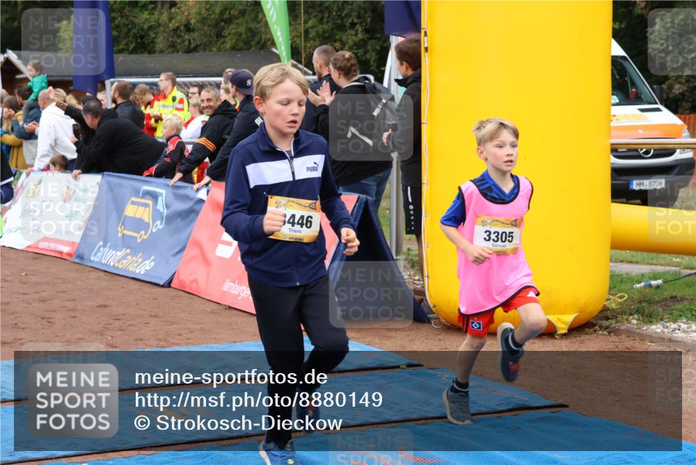 14.09.2025 - Airport Race Strokosch-Dieckow http://msf.ph/oto/8880149 14.09.2025 10:09:35 Ziel 3023, 3026, 3073, 3074, 3108, 3158, 3178, 3185, 3189, 3274, 3283, 3305, 3308, 3445, 3446, 3455, 3513, 3529, 3551, 3611 meine-sportfotos.de