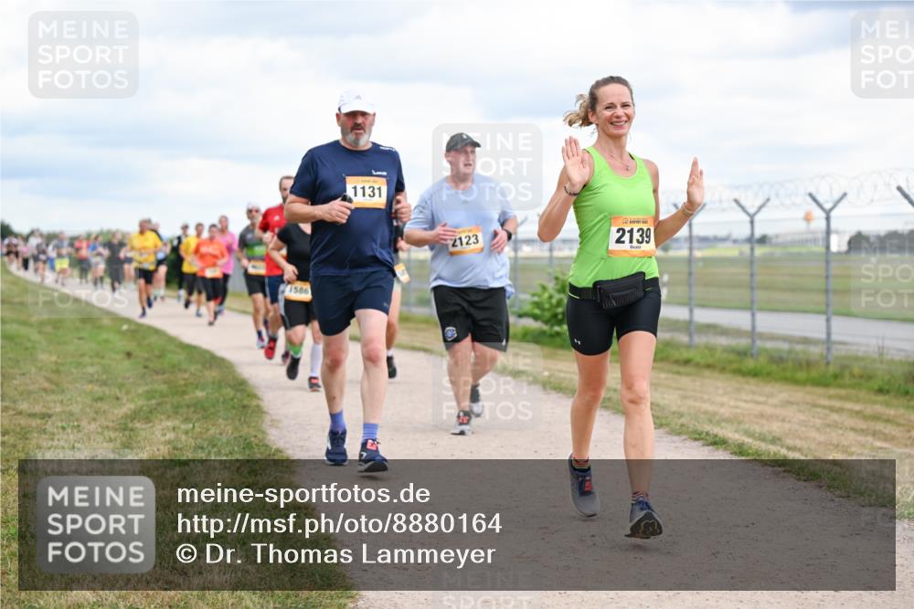 14.09.2025 - Airport Race Dr. Thomas Lammeyer http://msf.ph/oto/8880164 14.09.2025 12:30:15 Laufen 1586, 1131, 2123, 2139 meine-sportfotos.de