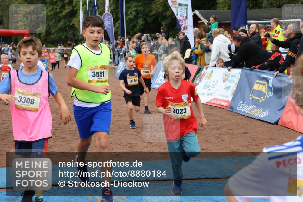 14.09.2025 - Airport Race Strokosch-Dieckow http://msf.ph/oto/8880184 14.09.2025 10:09:39 Ziel 3023, 3026, 3037, 3073, 3074, 3108, 3158, 3198, 3283, 3305, 3308, 3446, 3455, 3513, 3529, 3551 meine-sportfotos.de