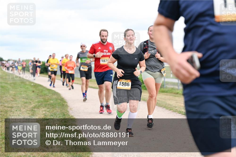 14.09.2025 - Airport Race Dr. Thomas Lammeyer http://msf.ph/oto/8880191 14.09.2025 12:30:18 Laufen 4033, 1874, 1586, 58 meine-sportfotos.de