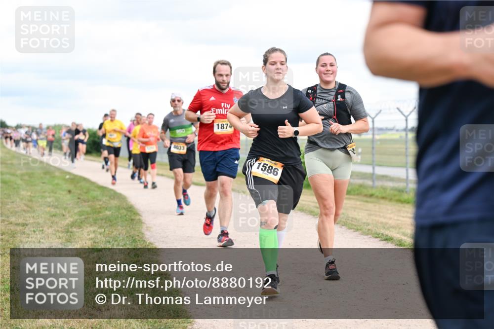 14.09.2025 - Airport Race Dr. Thomas Lammeyer http://msf.ph/oto/8880192 14.09.2025 12:30:18 Laufen 150, 4033, 1874, 1586 meine-sportfotos.de