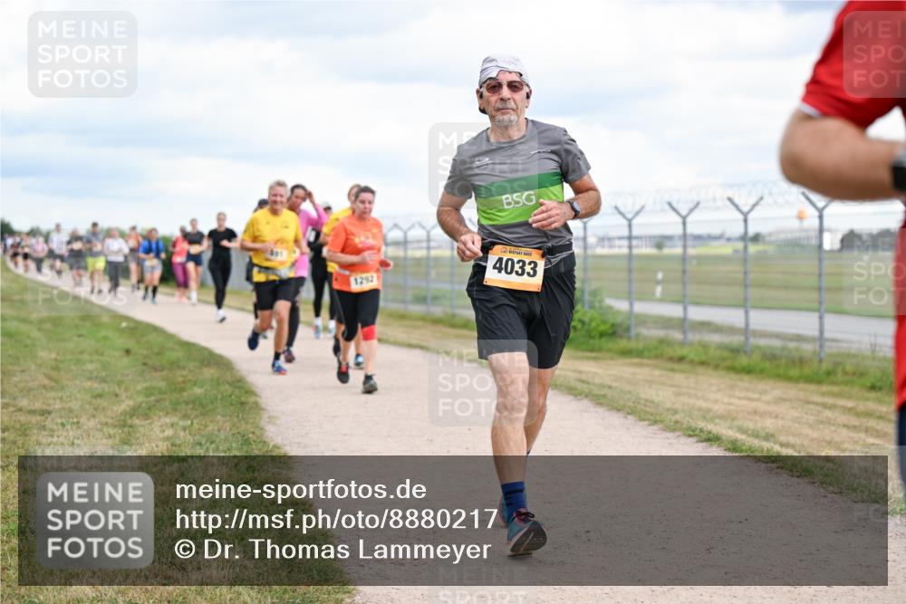 14.09.2025 - Airport Race Dr. Thomas Lammeyer http://msf.ph/oto/8880217 14.09.2025 12:30:21 Laufen 1292, 4033 meine-sportfotos.de
