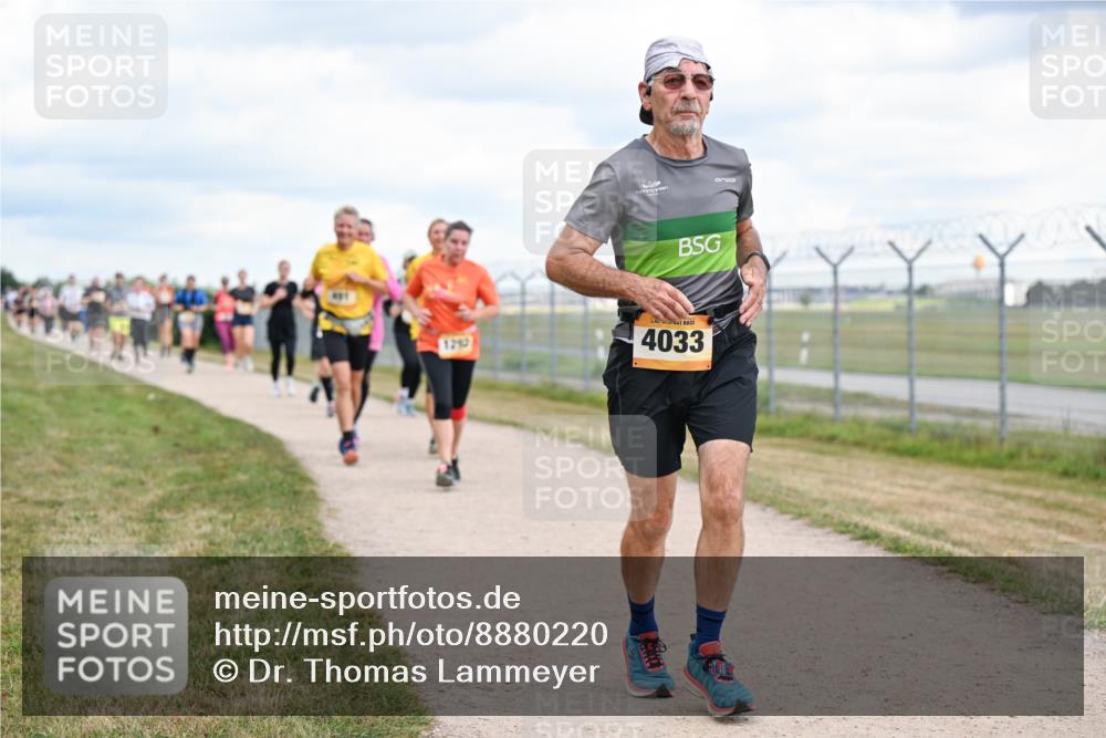 14.09.2025 - Airport Race Dr. Thomas Lammeyer http://msf.ph/oto/8880220 14.09.2025 12:30:21 Laufen 4033 meine-sportfotos.de