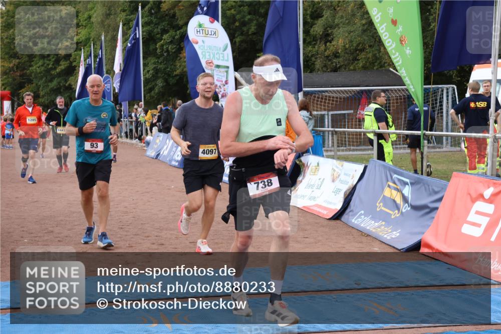 14.09.2025 - Airport Race Strokosch-Dieckow http://msf.ph/oto/8880233 14.09.2025 12:40:34 Ziel 93, 350, 738, 983, 1178, 1285, 1443, 2130, 2137, 4097 meine-sportfotos.de