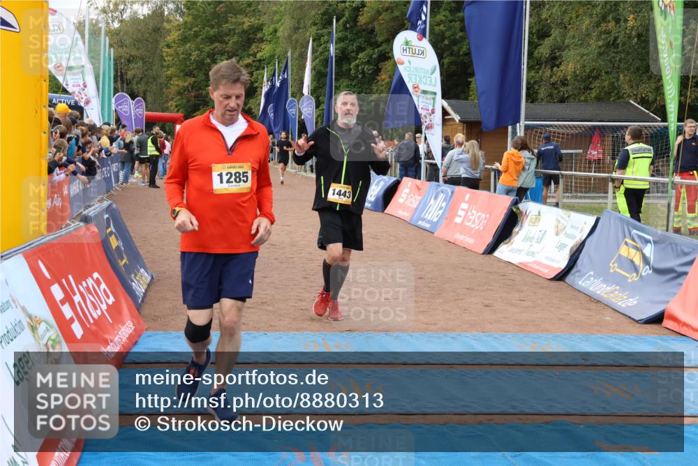 14.09.2025 - Airport Race Strokosch-Dieckow http://msf.ph/oto/8880313 14.09.2025 12:40:39 Ziel 93, 282, 350, 1124, 1178, 1285, 1443, 1599, 1793, 2030, 4097 meine-sportfotos.de