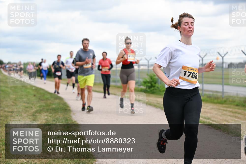 14.09.2025 - Airport Race Dr. Thomas Lammeyer http://msf.ph/oto/8880323 14.09.2025 12:30:34 Laufen 4116, 1768 meine-sportfotos.de