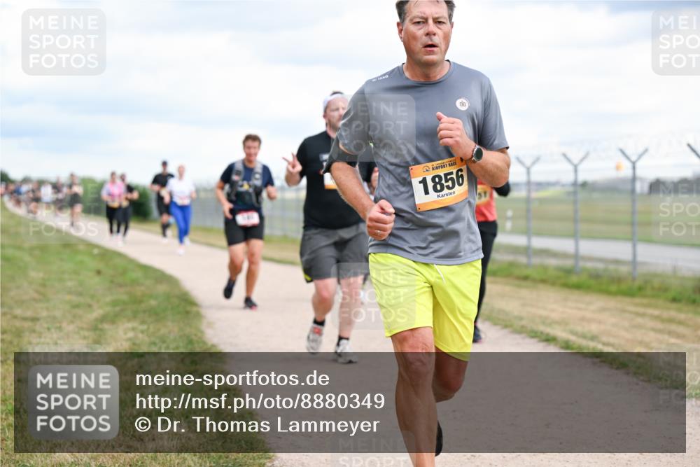 14.09.2025 - Airport Race Dr. Thomas Lammeyer http://msf.ph/oto/8880349 14.09.2025 12:30:37 Laufen 1856 meine-sportfotos.de