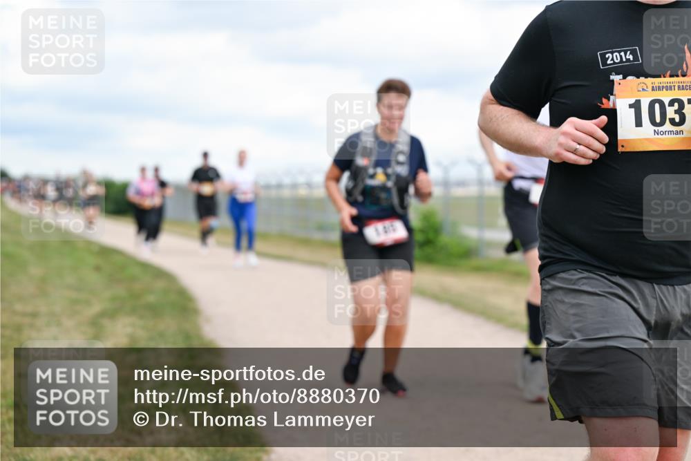 14.09.2025 - Airport Race Dr. Thomas Lammeyer http://msf.ph/oto/8880370 14.09.2025 12:30:39 Laufen 2014, 42, 103 meine-sportfotos.de