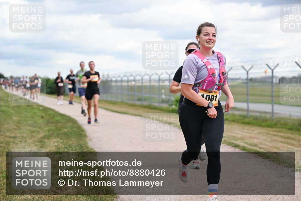 14.09.2025 - Airport Race Dr. Thomas Lammeyer http://msf.ph/oto/8880426 14.09.2025 12:30:46 Laufen 1081 meine-sportfotos.de