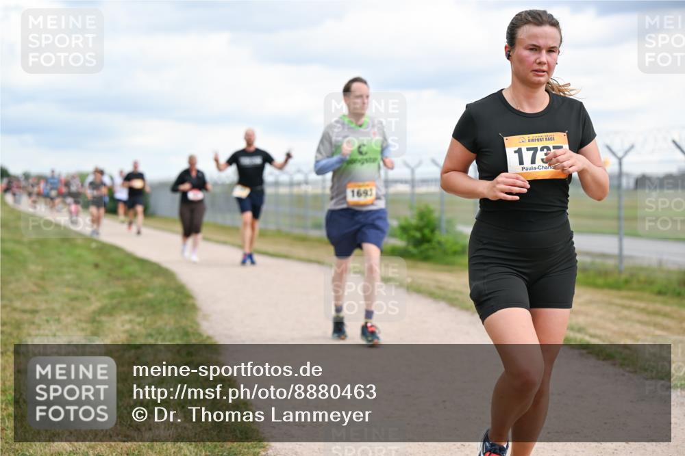 14.09.2025 - Airport Race Dr. Thomas Lammeyer http://msf.ph/oto/8880463 14.09.2025 12:30:50 Laufen 1693, 173 meine-sportfotos.de
