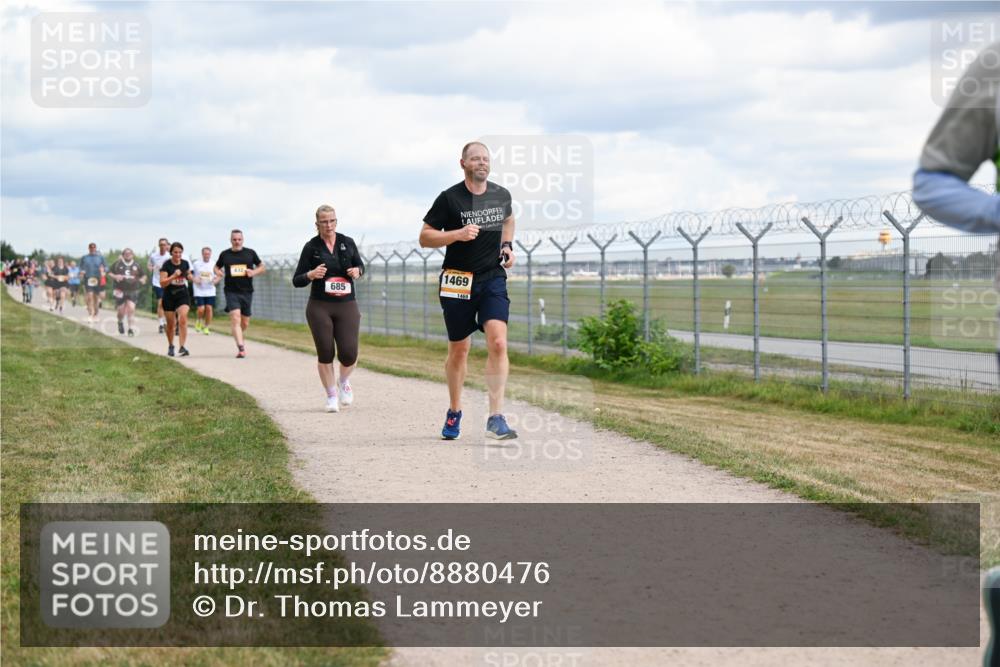 14.09.2025 - Airport Race Dr. Thomas Lammeyer http://msf.ph/oto/8880476 14.09.2025 12:30:52 Laufen 685, 1469, 1469 meine-sportfotos.de