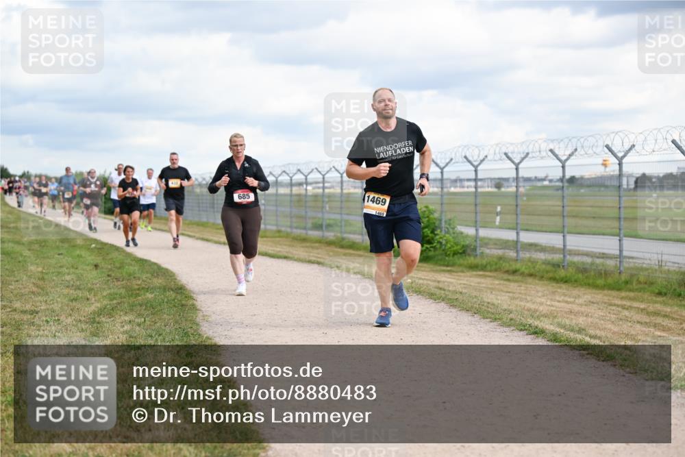 14.09.2025 - Airport Race Dr. Thomas Lammeyer http://msf.ph/oto/8880483 14.09.2025 12:30:53 Laufen 685, 1469, 1469 meine-sportfotos.de