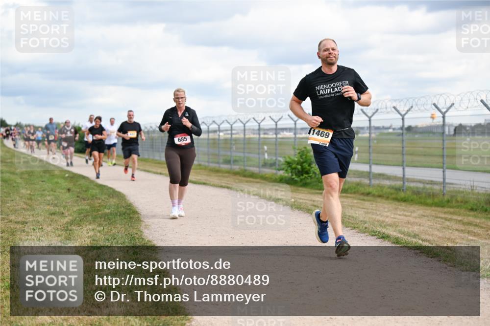 14.09.2025 - Airport Race Dr. Thomas Lammeyer http://msf.ph/oto/8880489 14.09.2025 12:30:53 Laufen 685, 1469, 1469 meine-sportfotos.de