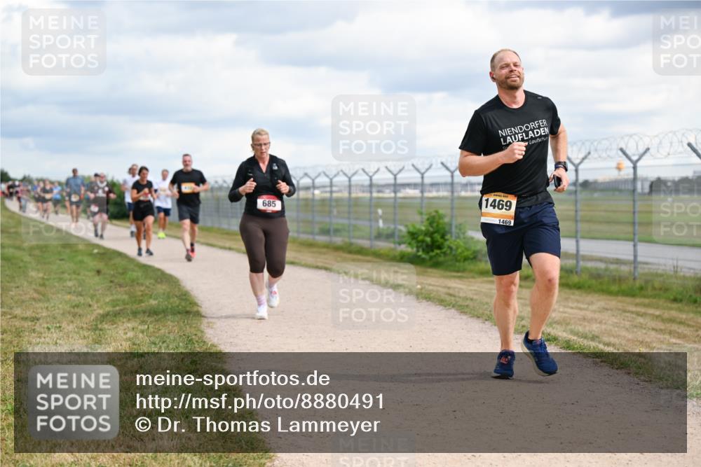 14.09.2025 - Airport Race Dr. Thomas Lammeyer http://msf.ph/oto/8880491 14.09.2025 12:30:54 Laufen 685, 1469, 1469 meine-sportfotos.de