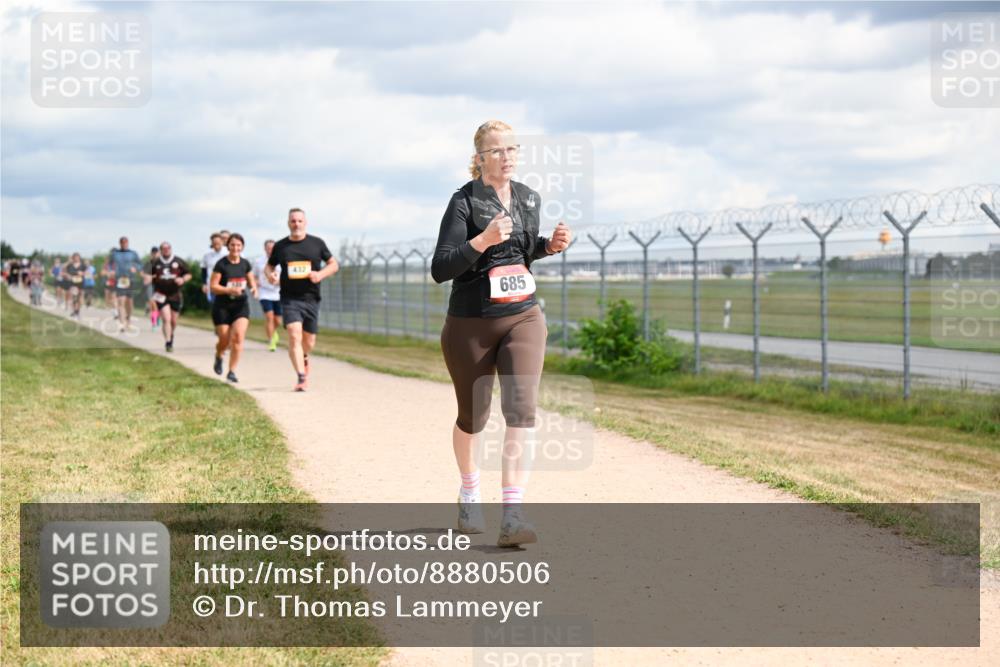 14.09.2025 - Airport Race Dr. Thomas Lammeyer http://msf.ph/oto/8880506 14.09.2025 12:30:55 Laufen 432, 685 meine-sportfotos.de