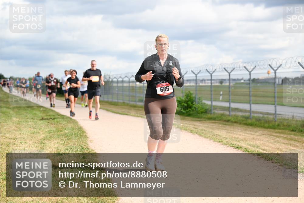 14.09.2025 - Airport Race Dr. Thomas Lammeyer http://msf.ph/oto/8880508 14.09.2025 12:30:56 Laufen 685 meine-sportfotos.de