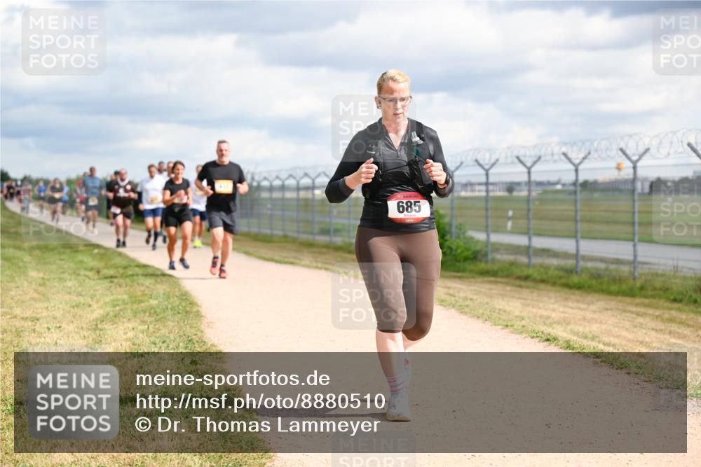14.09.2025 - Airport Race Dr. Thomas Lammeyer http://msf.ph/oto/8880510 14.09.2025 12:30:56 Laufen 685 meine-sportfotos.de