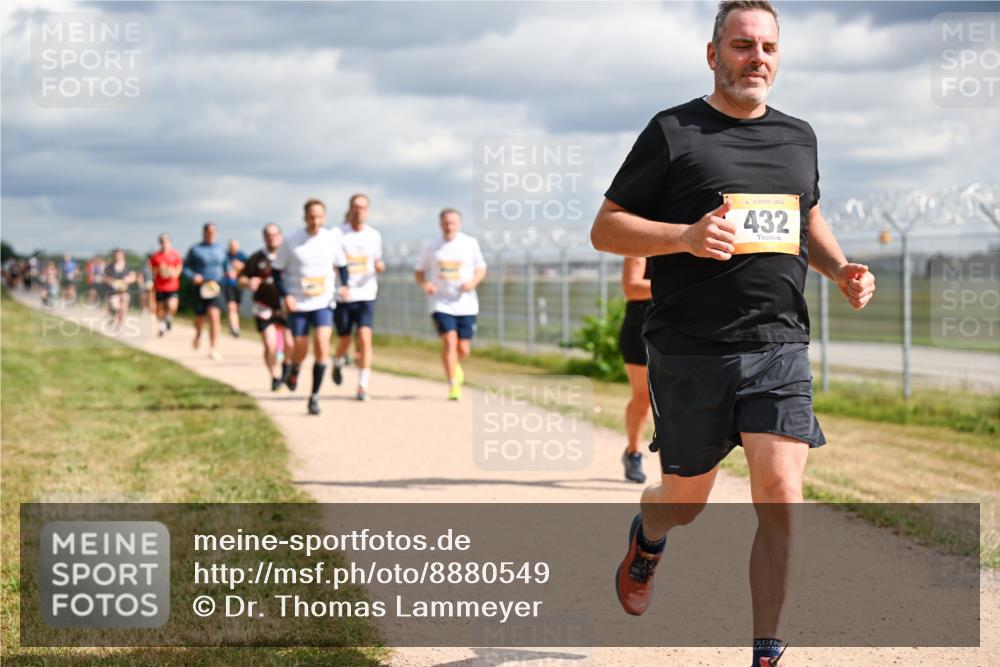14.09.2025 - Airport Race Dr. Thomas Lammeyer http://msf.ph/oto/8880549 14.09.2025 12:31:00 Laufen 432 meine-sportfotos.de