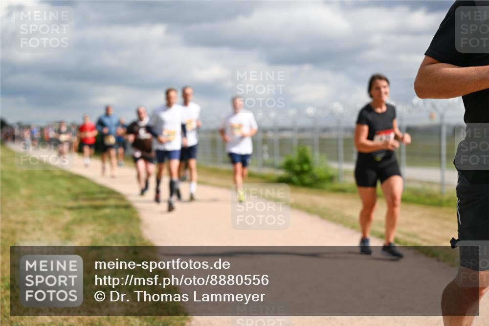 14.09.2025 - Airport Race Dr. Thomas Lammeyer http://msf.ph/oto/8880556 14.09.2025 12:31:01 Laufen  meine-sportfotos.de