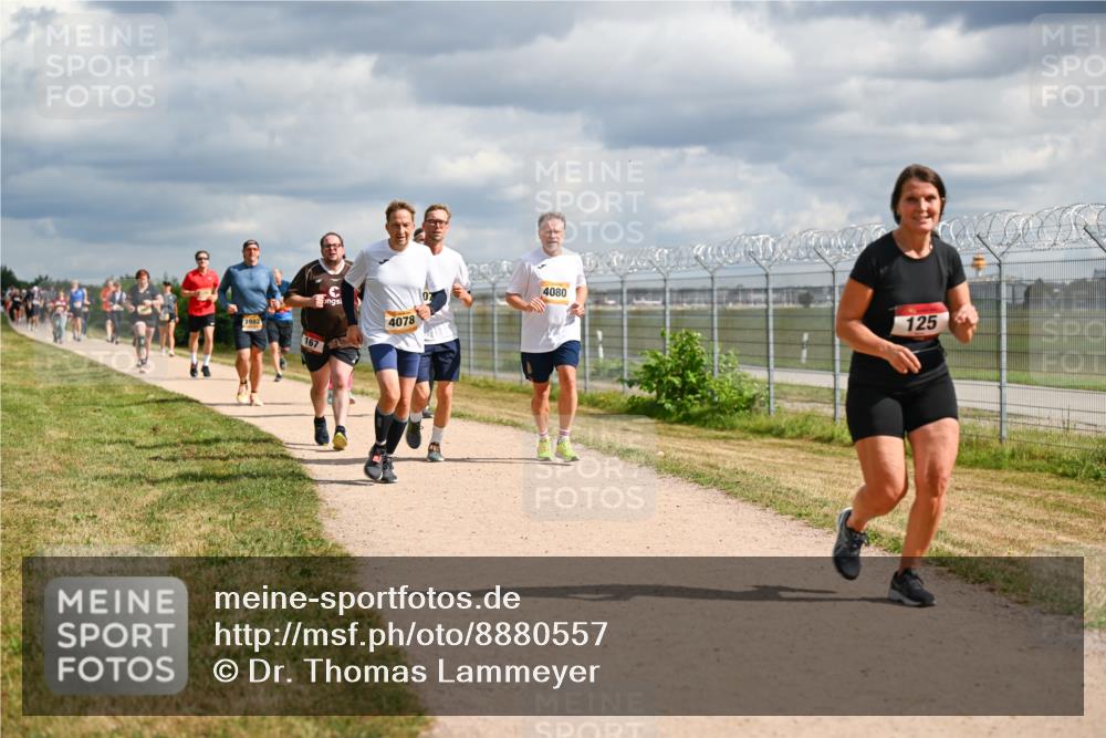 14.09.2025 - Airport Race Dr. Thomas Lammeyer http://msf.ph/oto/8880557 14.09.2025 12:31:01 Laufen 4078, 1982, 167, 4080, 125 meine-sportfotos.de