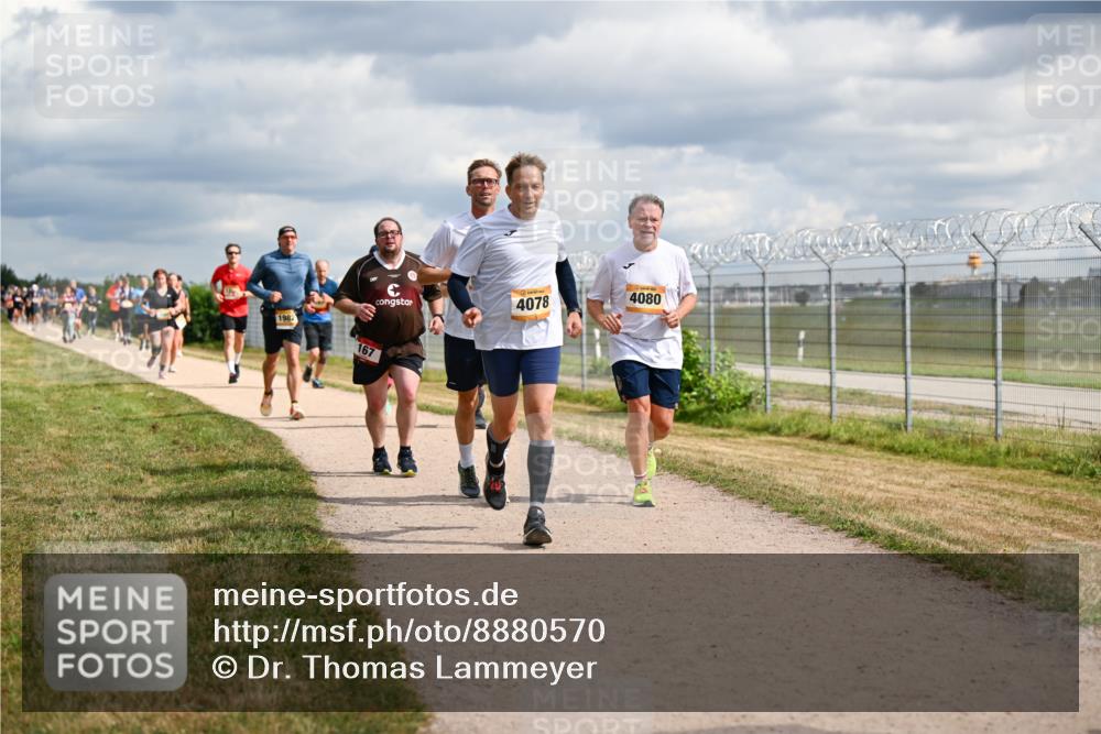 14.09.2025 - Airport Race Dr. Thomas Lammeyer http://msf.ph/oto/8880570 14.09.2025 12:31:02 Laufen 1982, 167, 4078, 4080 meine-sportfotos.de