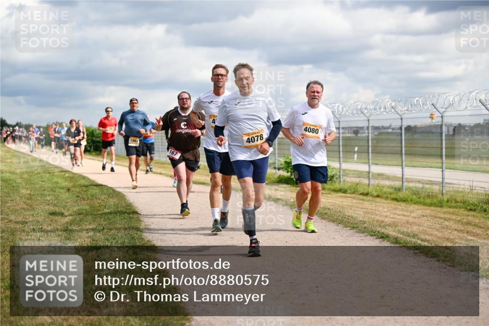14.09.2025 - Airport Race Dr. Thomas Lammeyer http://msf.ph/oto/8880575 14.09.2025 12:31:03 Laufen 4, 1982, 167, 4078, 4080 meine-sportfotos.de