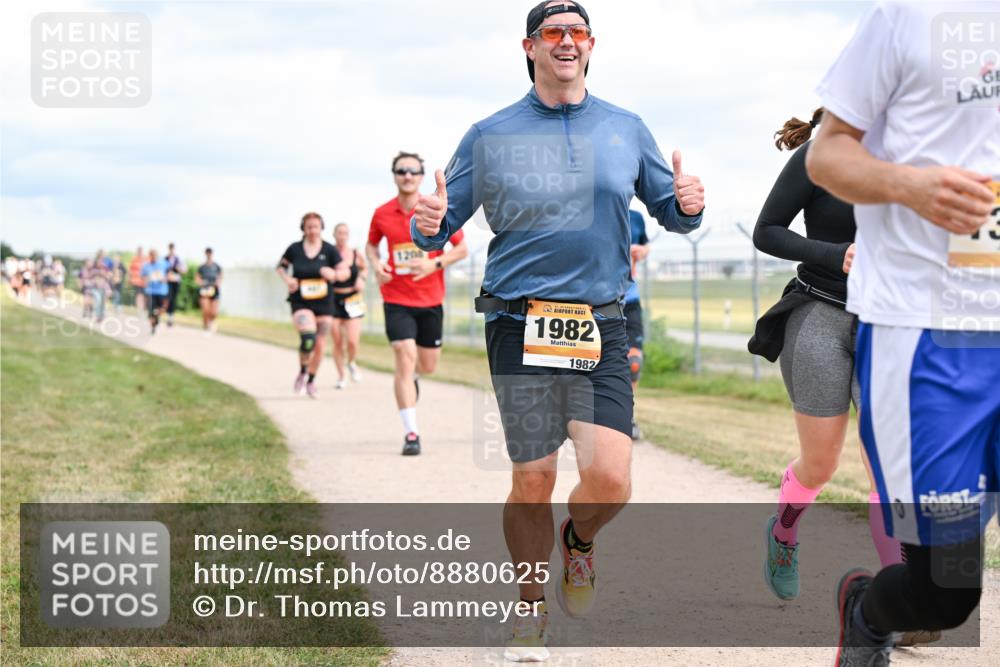 14.09.2025 - Airport Race Dr. Thomas Lammeyer http://msf.ph/oto/8880625 14.09.2025 12:31:08 Laufen 1982, 1982 meine-sportfotos.de