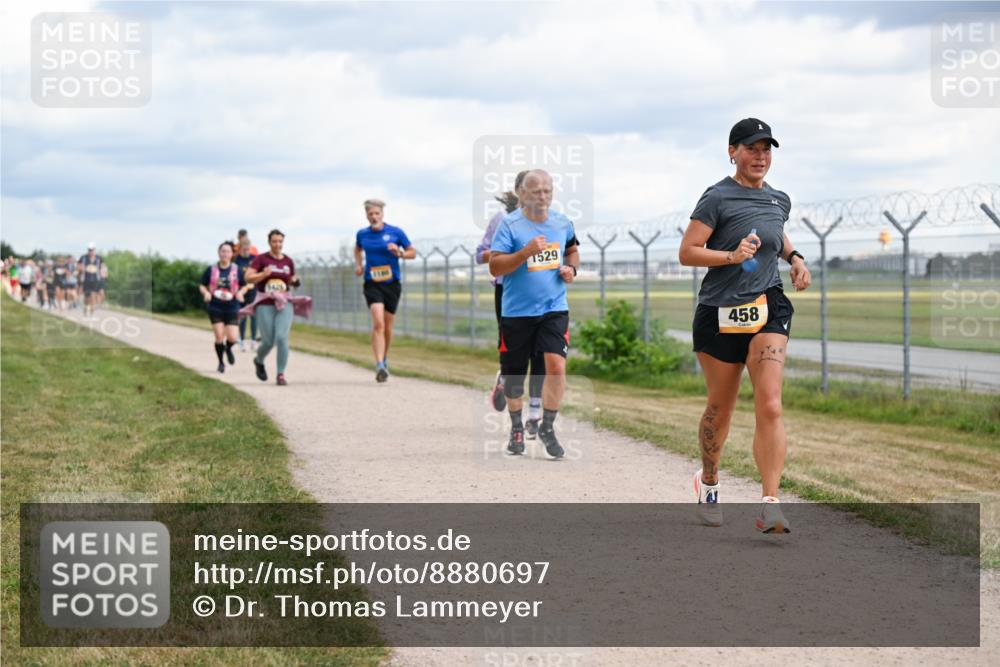 14.09.2025 - Airport Race Dr. Thomas Lammeyer http://msf.ph/oto/8880697 14.09.2025 12:31:19 Laufen 1529, 458 meine-sportfotos.de