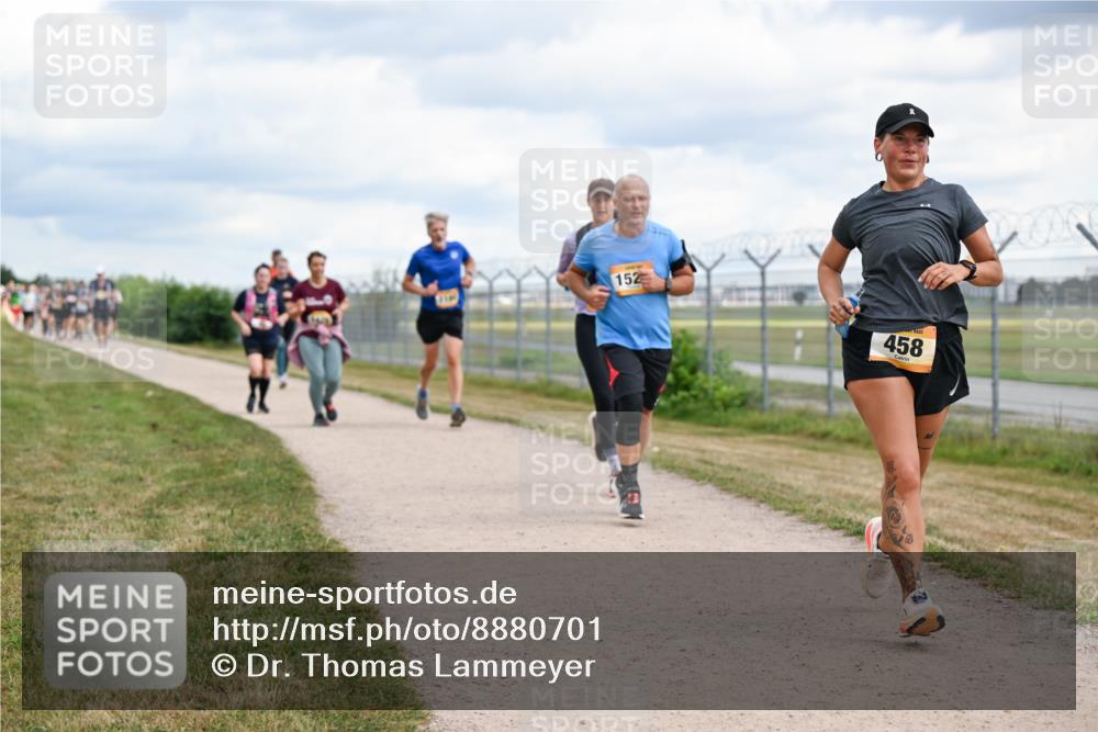 14.09.2025 - Airport Race Dr. Thomas Lammeyer http://msf.ph/oto/8880701 14.09.2025 12:31:19 Laufen 152, 458 meine-sportfotos.de
