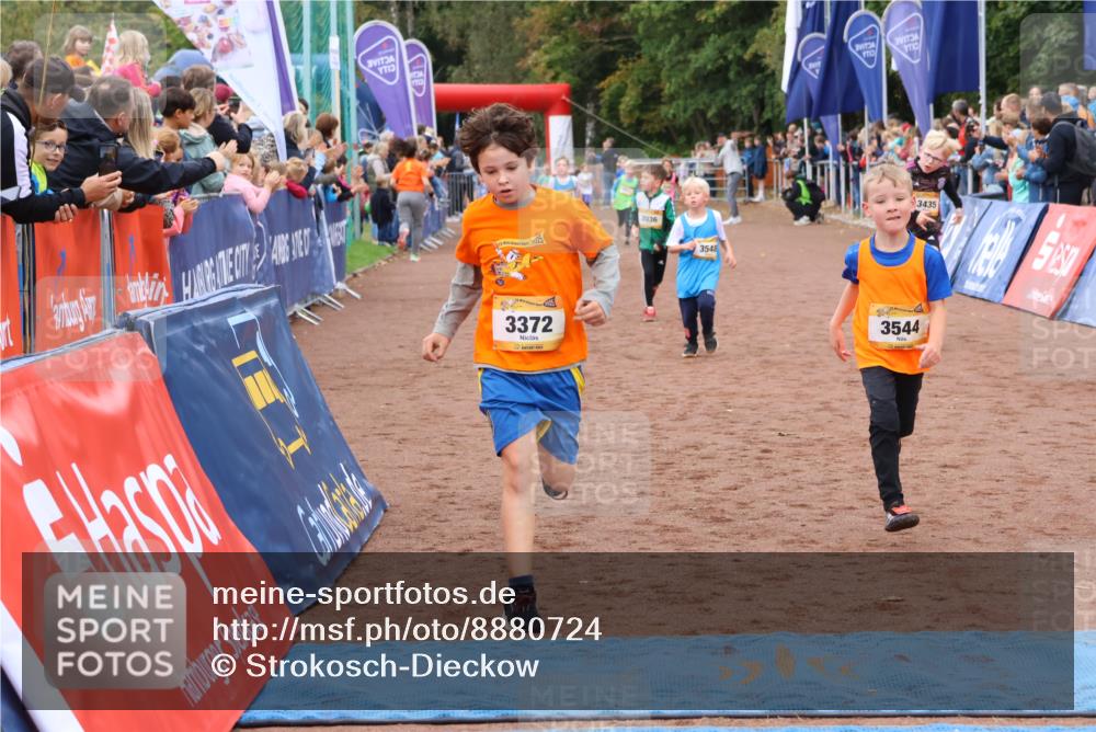 14.09.2025 - Airport Race Strokosch-Dieckow http://msf.ph/oto/8880724 14.09.2025 10:10:28 Ziel 3036, 3372, 3435, 3524, 3544, 3548, 3705 meine-sportfotos.de