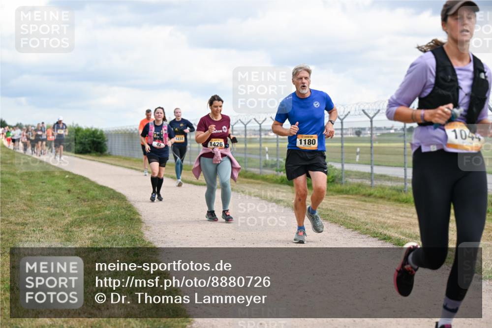 14.09.2025 - Airport Race Dr. Thomas Lammeyer http://msf.ph/oto/8880726 14.09.2025 12:31:22 Laufen 1232, 1426, 1180, 1049 meine-sportfotos.de