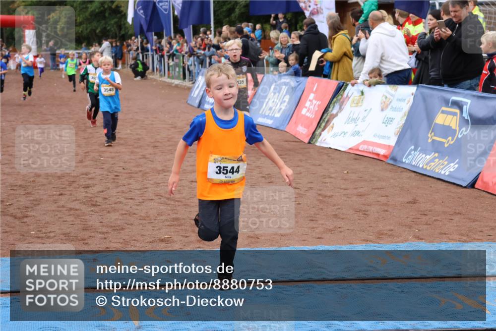 14.09.2025 - Airport Race Strokosch-Dieckow http://msf.ph/oto/8880753 14.09.2025 10:10:29 Ziel 3036, 3372, 3435, 3524, 3544, 3548 meine-sportfotos.de