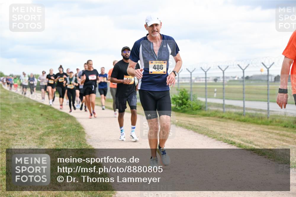 14.09.2025 - Airport Race Dr. Thomas Lammeyer http://msf.ph/oto/8880805 14.09.2025 12:31:35 Laufen 486 meine-sportfotos.de