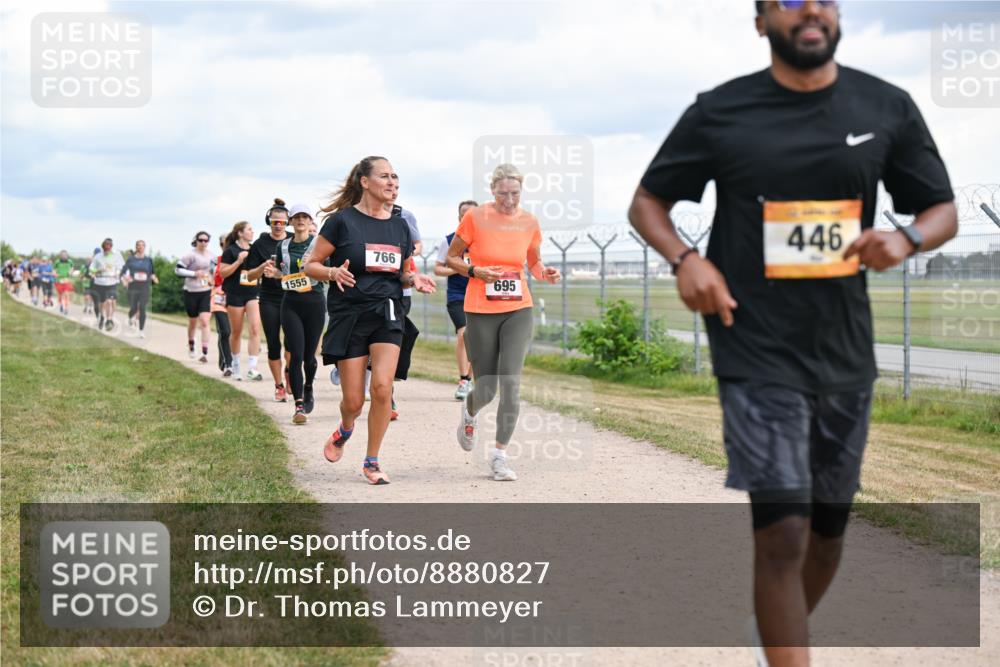 14.09.2025 - Airport Race Dr. Thomas Lammeyer http://msf.ph/oto/8880827 14.09.2025 12:31:38 Laufen 446, 1555, 766, 695 meine-sportfotos.de