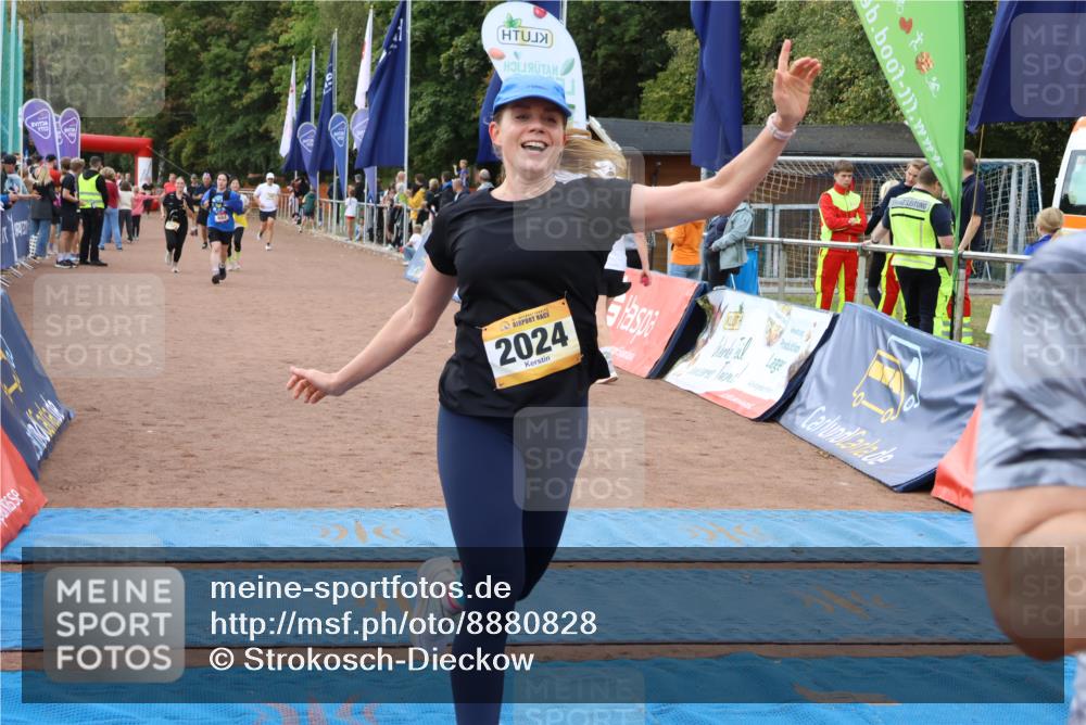 14.09.2025 - Airport Race Strokosch-Dieckow http://msf.ph/oto/8880828 14.09.2025 12:41:41 Ziel 692, 693, 1009, 1322, 2008, 2024, 4120 meine-sportfotos.de