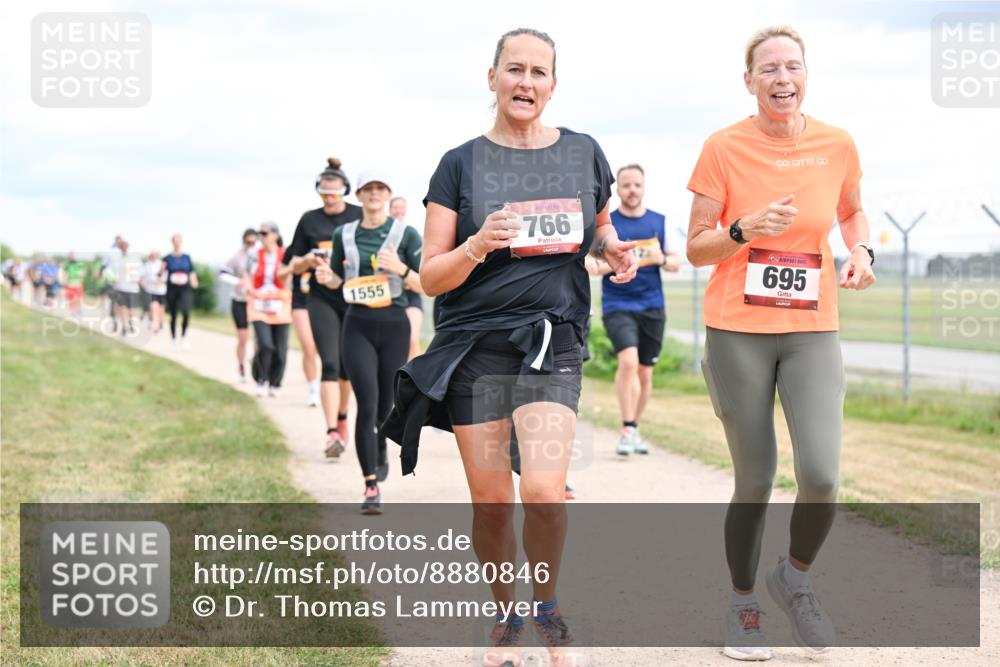 14.09.2025 - Airport Race Dr. Thomas Lammeyer http://msf.ph/oto/8880846 14.09.2025 12:31:40 Laufen 1555, 766, 695 meine-sportfotos.de